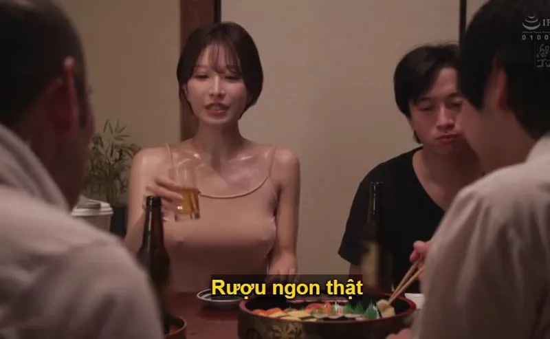 Cô vợ gạ chịch cả gia đình anh xã vì gã chồng dẫn về quê rồi bỏ bê nứng lồn sml